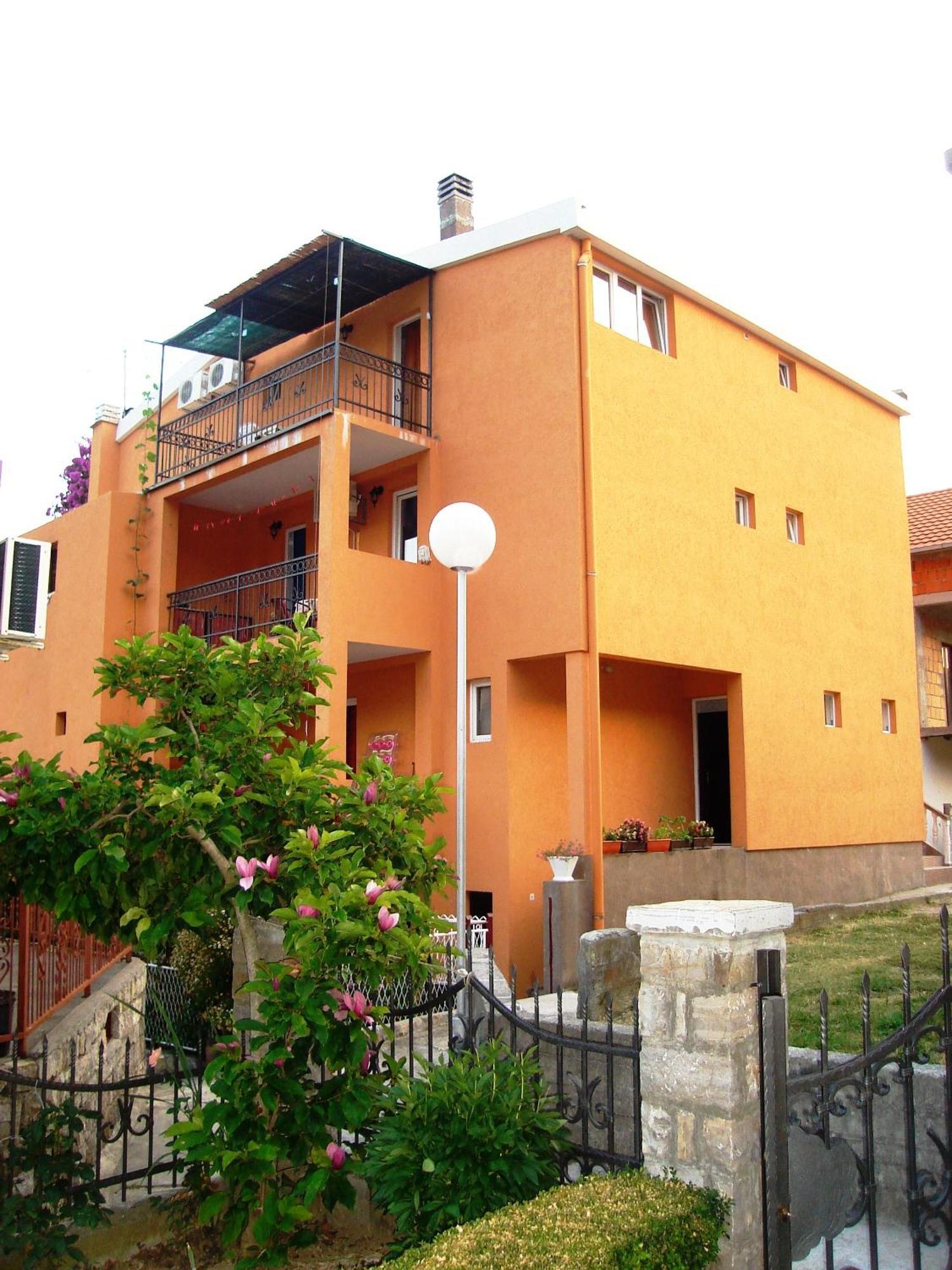 Radojevic Apartment Petrovac na moru