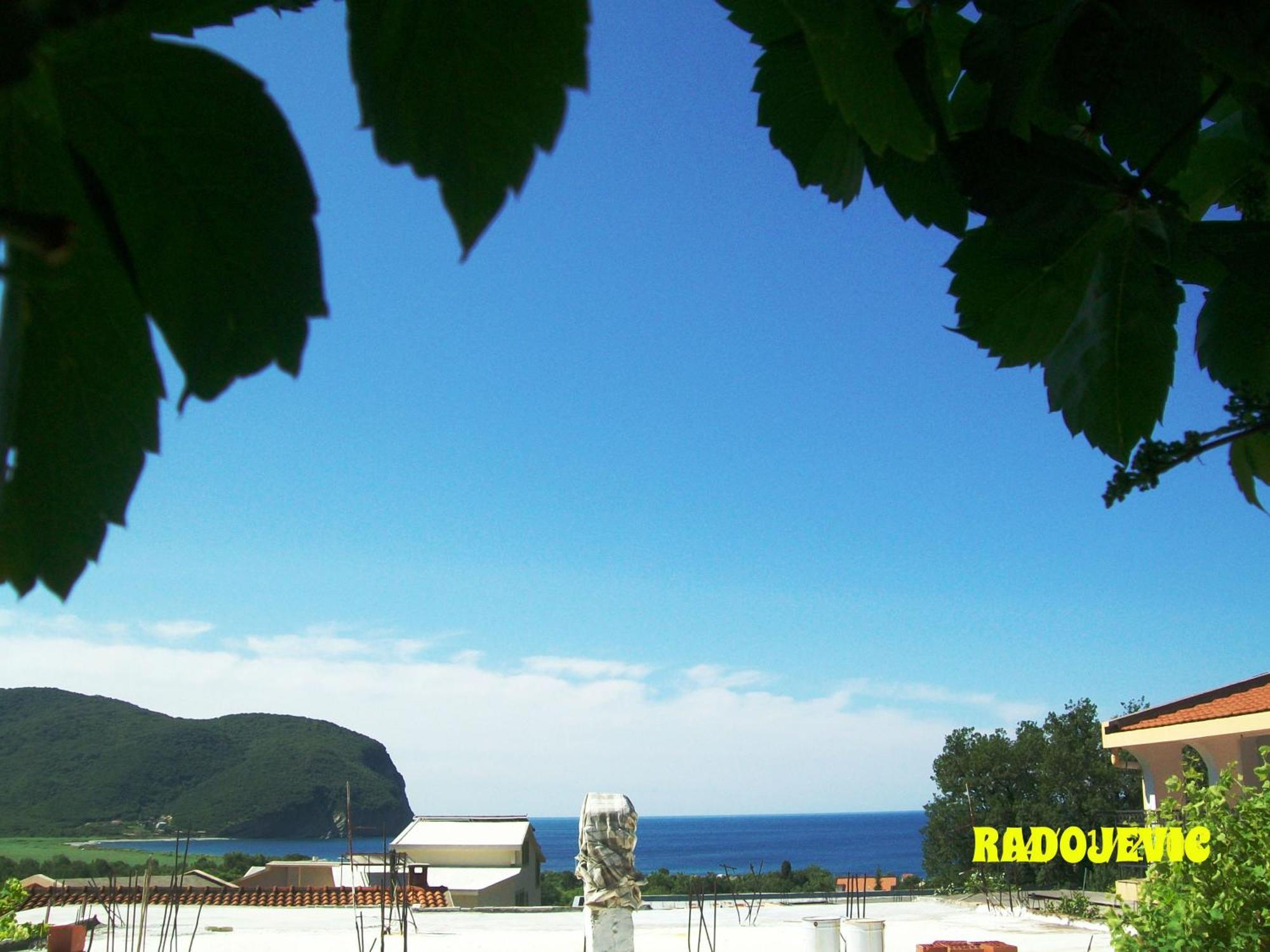 Radojevic * Petrovac na moru