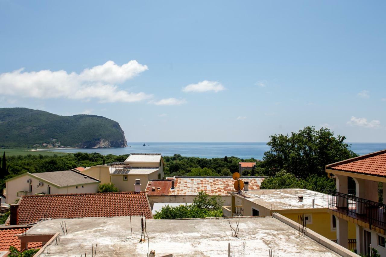 Radojevic * Petrovac